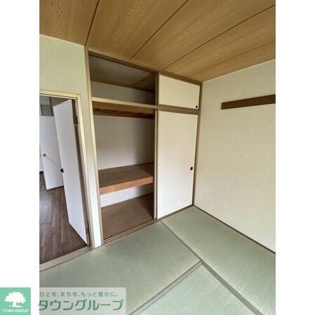 ヴィアーレFの物件内観写真